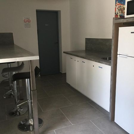 Sur Les Pas De Pagnol Bed & Breakfast Aubagne Ngoại thất bức ảnh