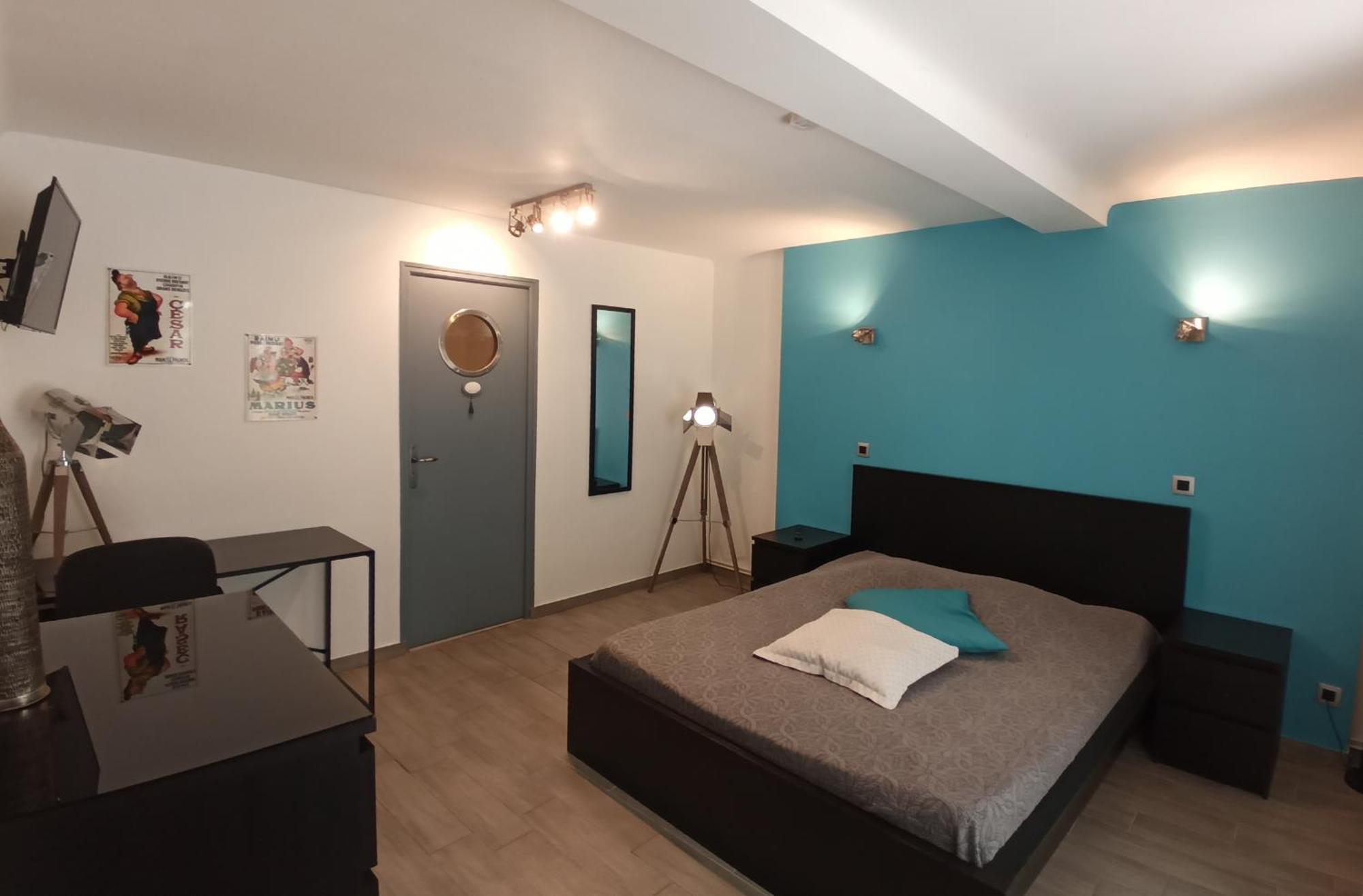 Sur Les Pas De Pagnol Bed & Breakfast Aubagne Ngoại thất bức ảnh
